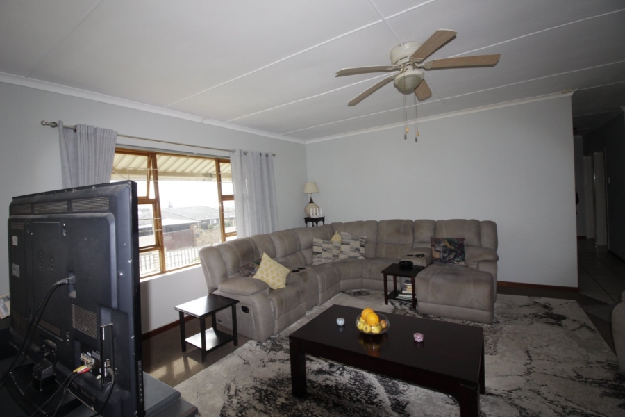 2 Bedroom Property for Sale in Wavecrest Eastern Cape